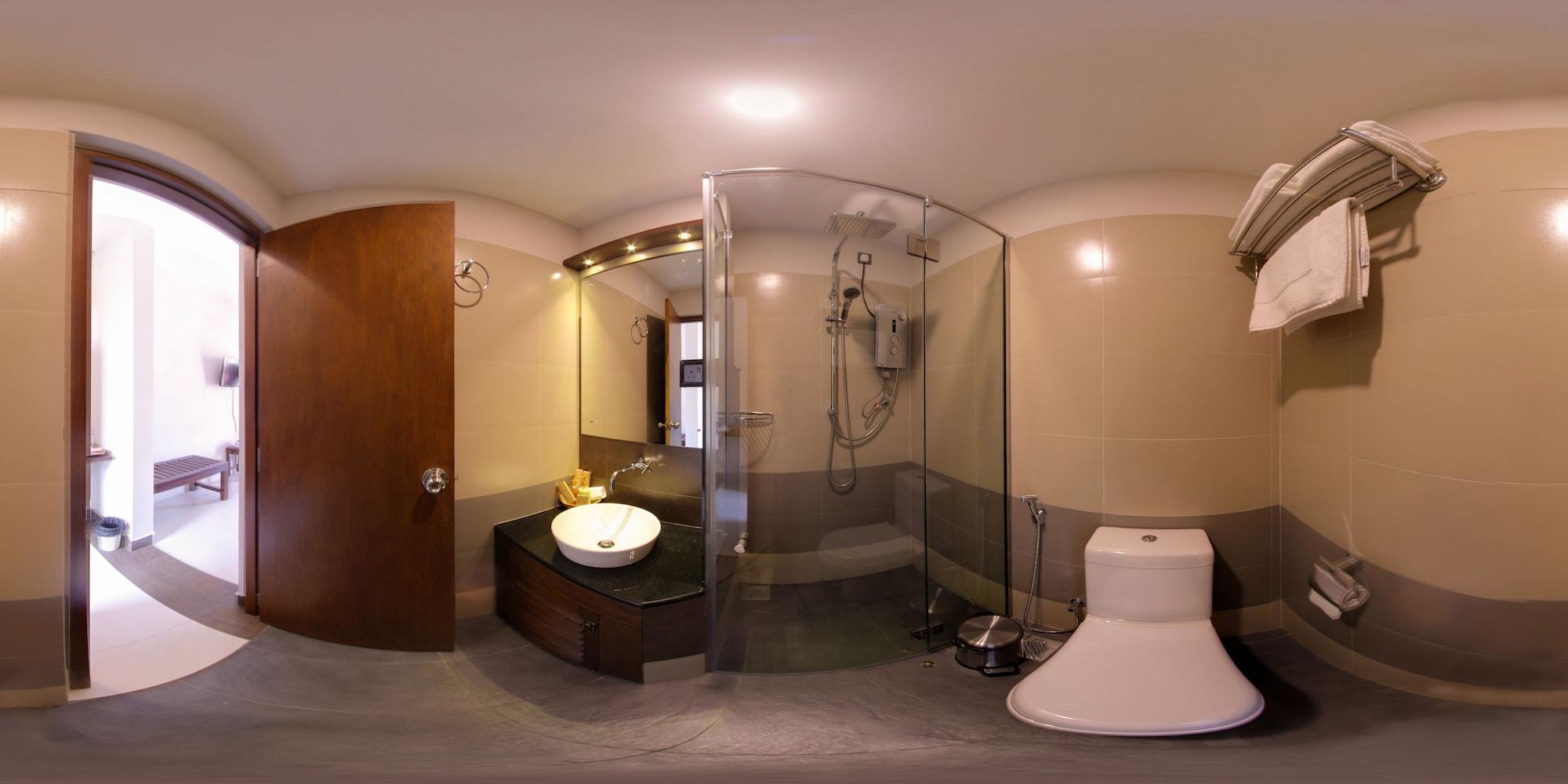 Hive 68 - Hotel&Resorts  Negombo Buitenkant foto